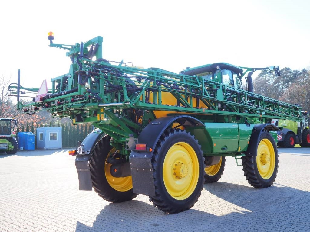 John Deere R4040i - 자주 동력 스프레이 : 사진 4 John Deere R4040i - 자주 동력 스프레이 : 사진 4