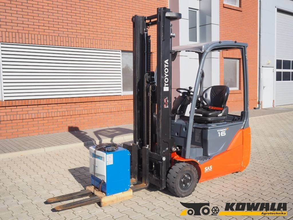 Toyota 8FBEK16T TRAIGO 48 - 전기 지게차 : 사진 1 Toyota 8FBEK16T TRAIGO 48 - 전기 지게차 : 사진 1