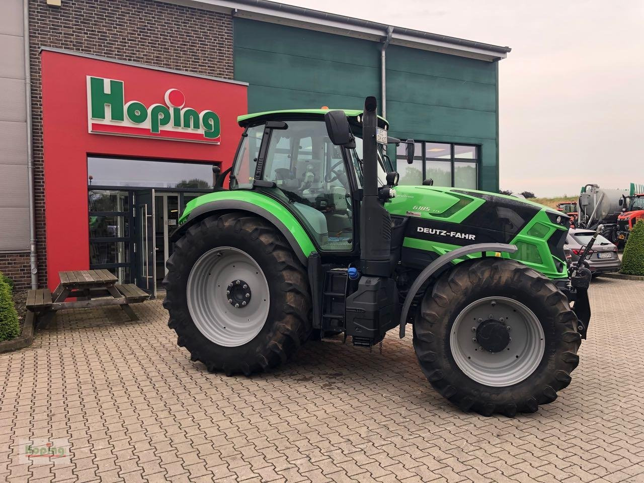 Deutz-Fahr 6185 TTV - 장궤형 트랙터 : 사진 2 Deutz-Fahr 6185 TTV - 장궤형 트랙터 : 사진 2