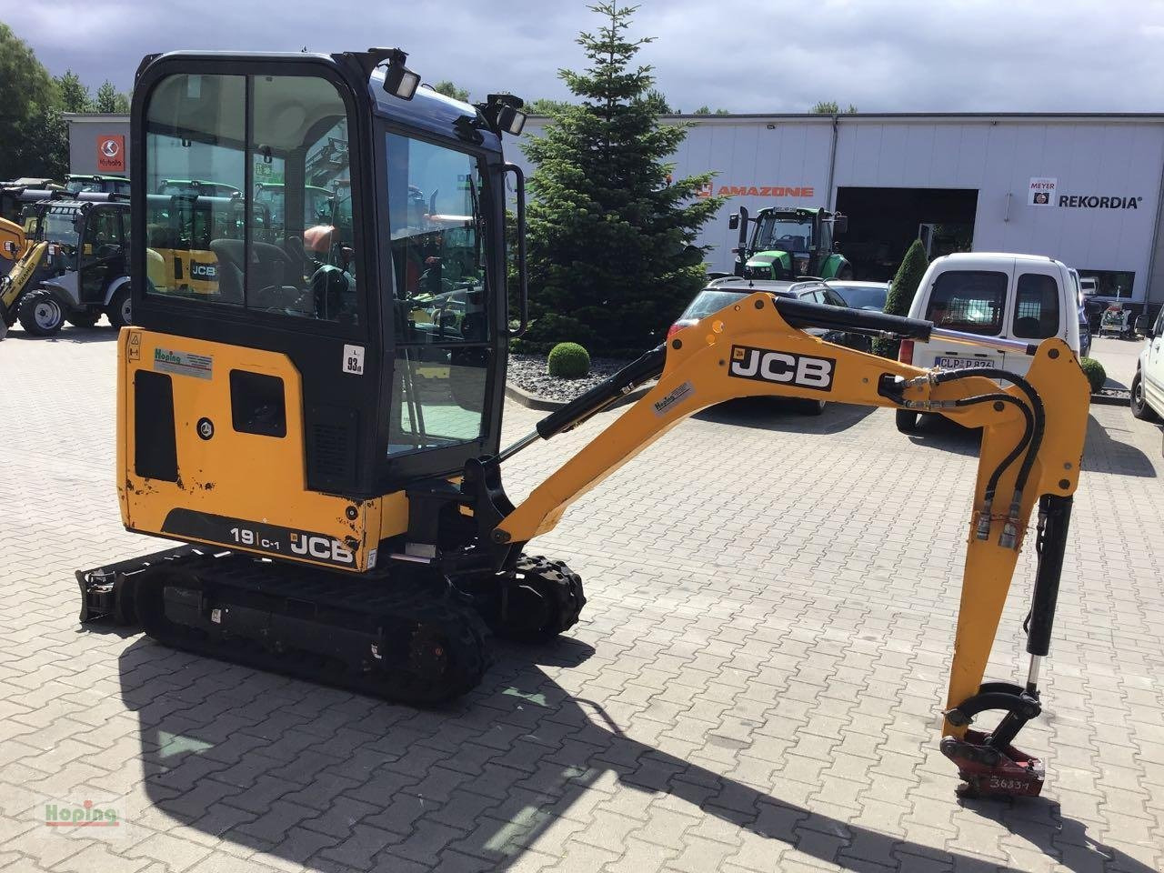 JCB 19C-1 - 미니 굴삭기 : 사진 5 JCB 19C-1 - 미니 굴삭기 : 사진 5