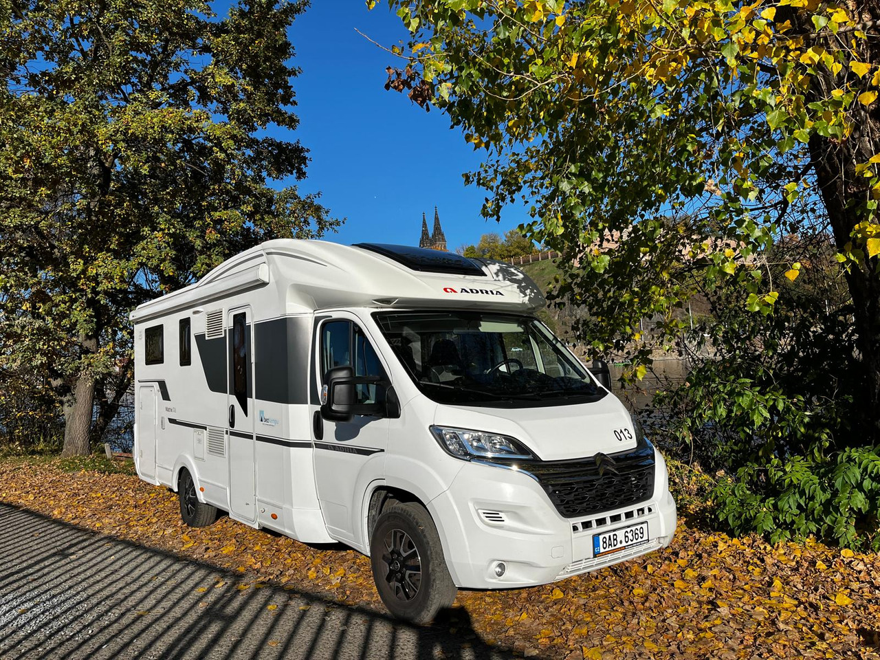 ADRIA Matrix 670 SL - 세미 통합 모터홈 : 사진 4 ADRIA Matrix 670 SL - 세미 통합 모터홈 : 사진 4