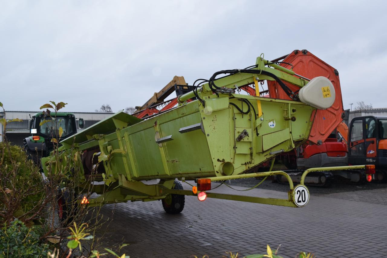 CLAAS C 900 AutoContour *Schneidwerk* - 목초수확기 부착물 : 사진 5 CLAAS C 900 AutoContour *Schneidwerk* - 목초수확기 부착물 : 사진 5