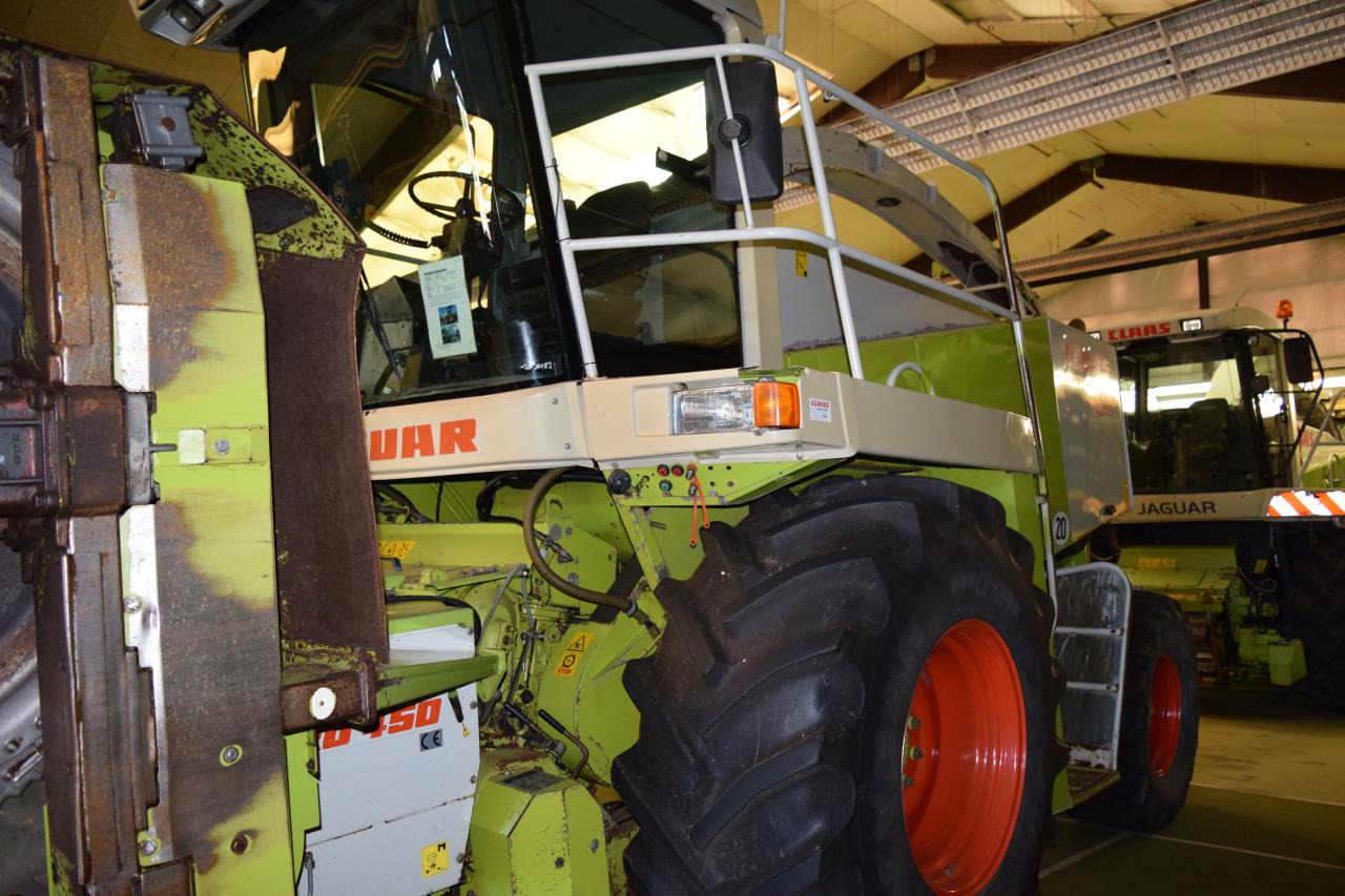 CLAAS Jaguar 820 - 견인식 목초수확기 : 사진 5 CLAAS Jaguar 820 - 견인식 목초수확기 : 사진 5