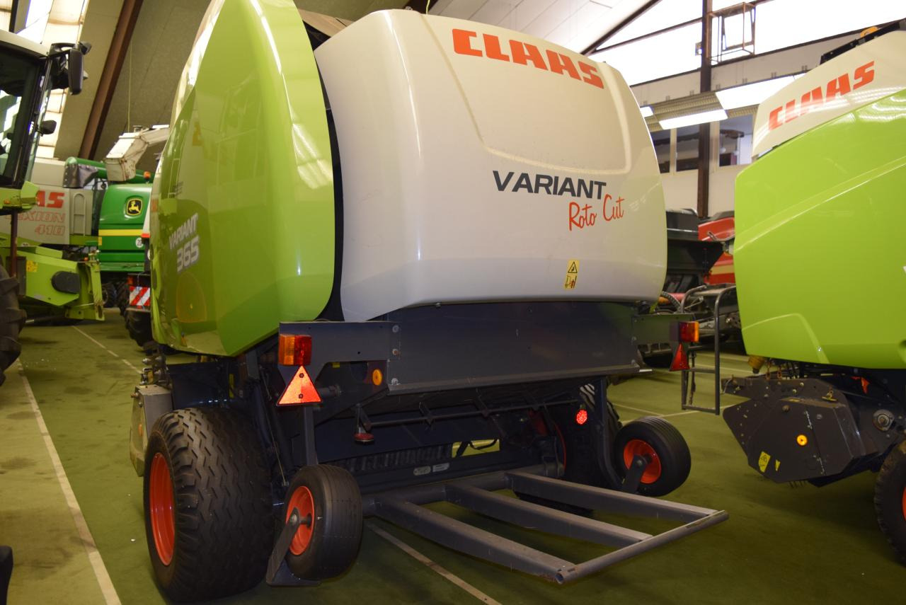 CLAAS Variant 365 RotoCut - 원형 베일러 : 사진 5 CLAAS Variant 365 RotoCut - 원형 베일러 : 사진 5