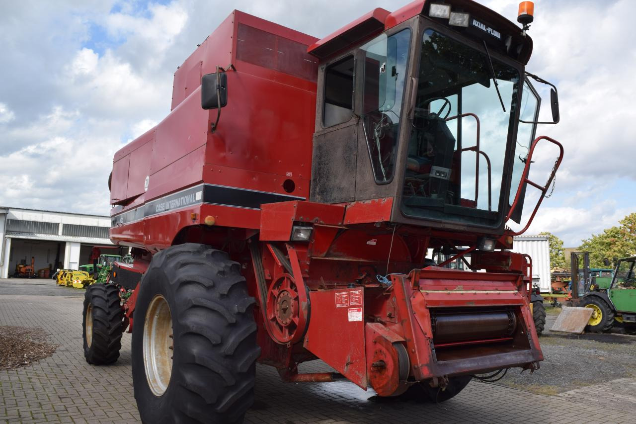 Case-IH 1680 Axial - 목초수확기 : 사진 2 Case-IH 1680 Axial - 목초수확기 : 사진 2