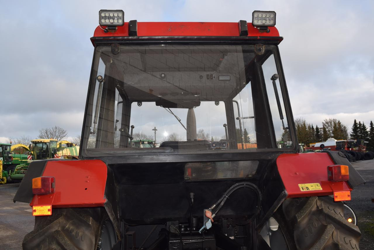 Case-IH 840 - 장궤형 트랙터 : 사진 3 Case-IH 840 - 장궤형 트랙터 : 사진 3