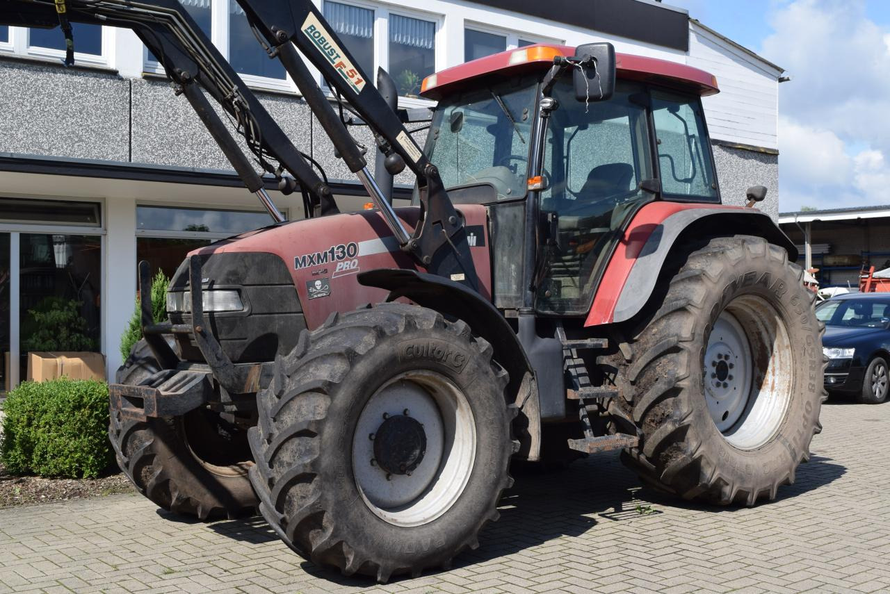 Case-IH MXM 130 - 장궤형 트랙터 : 사진 1 Case-IH MXM 130 - 장궤형 트랙터 : 사진 1