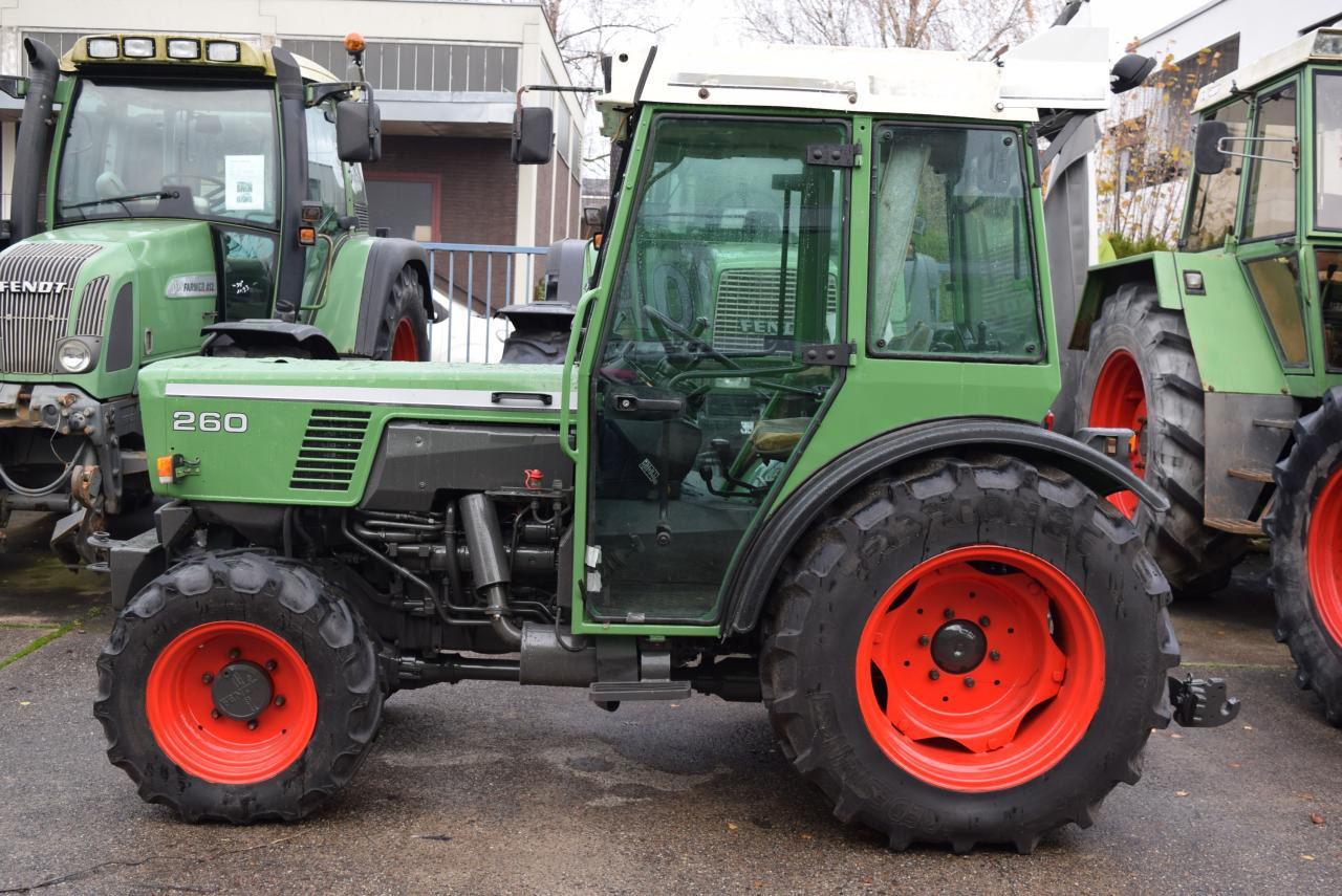Fendt 260 V - 콤팩트 로더 : 사진 2 Fendt 260 V - 콤팩트 로더 : 사진 2