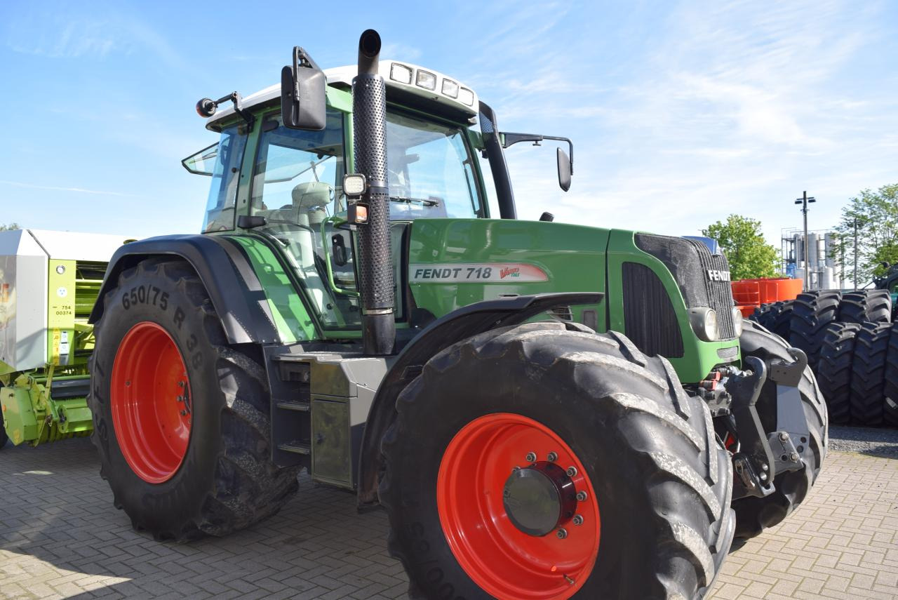 Fendt 718 Vario TMS - 장궤형 트랙터 : 사진 4 Fendt 718 Vario TMS - 장궤형 트랙터 : 사진 4