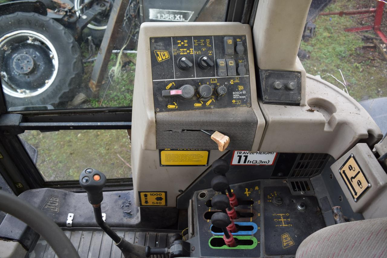 장궤형 트랙터 JCB Fastrac 2150 : 사진 8