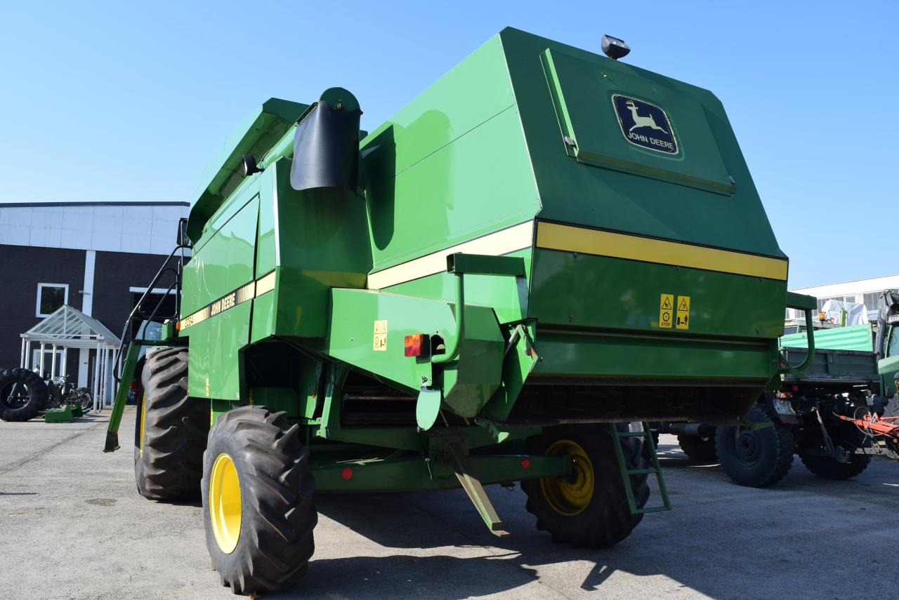 John Deere 2064 - 목초수확기 : 사진 4 John Deere 2064 - 목초수확기 : 사진 4