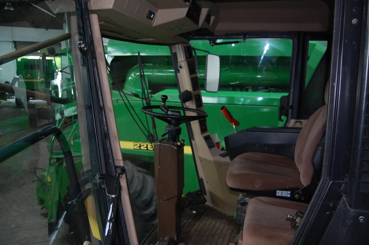 John Deere 2066 - 목초수확기 : 사진 5 John Deere 2066 - 목초수확기 : 사진 5