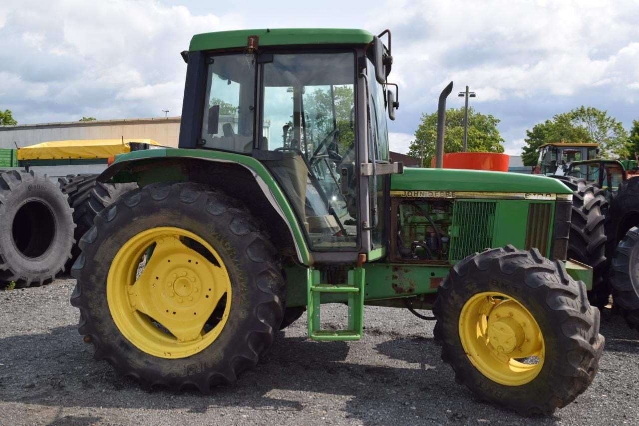 John Deere 6100 - 장궤형 트랙터 : 사진 1 John Deere 6100 - 장궤형 트랙터 : 사진 1