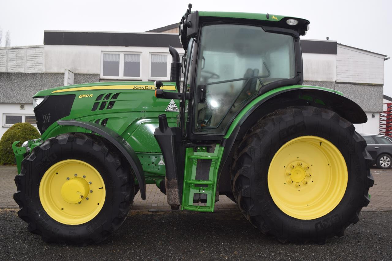 John Deere 6150 R - 장궤형 트랙터 : 사진 4 John Deere 6150 R - 장궤형 트랙터 : 사진 4