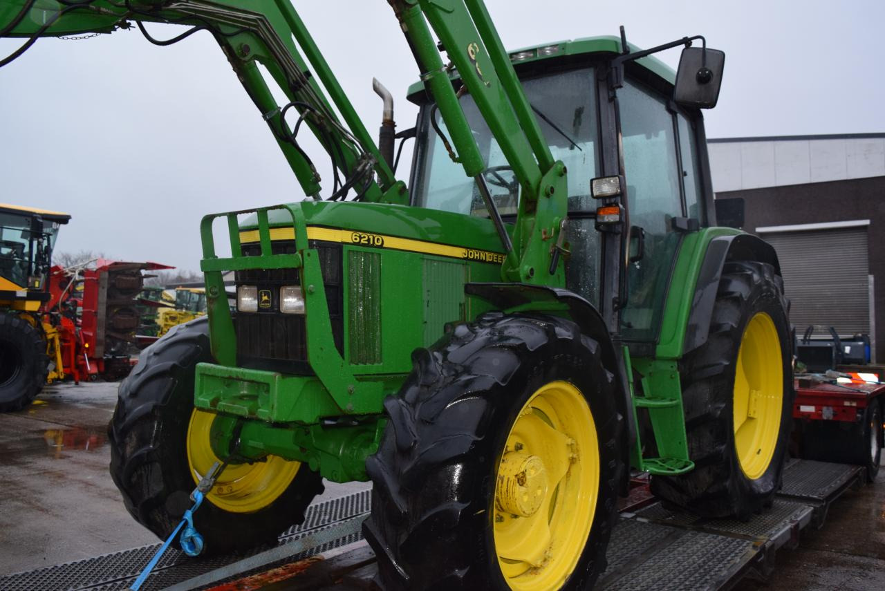John Deere 6210 - 장궤형 트랙터 : 사진 2 John Deere 6210 - 장궤형 트랙터 : 사진 2