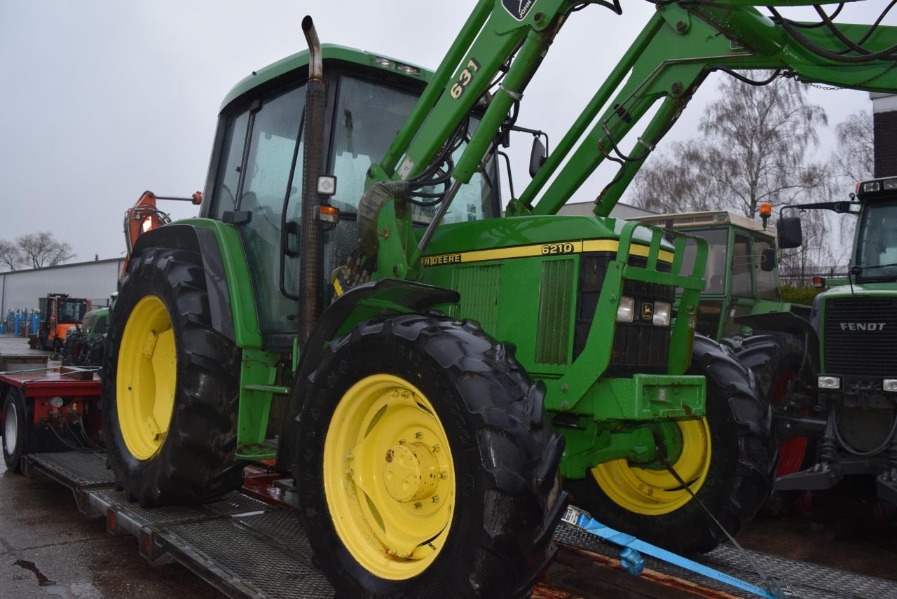 John Deere 6210 - 장궤형 트랙터 : 사진 3 John Deere 6210 - 장궤형 트랙터 : 사진 3