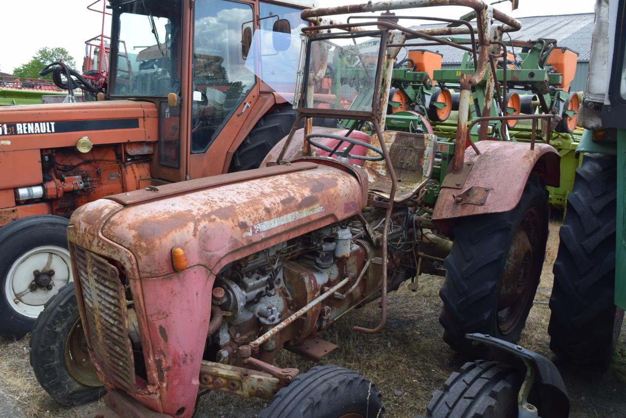 Massey Ferguson MF 35 - 장궤형 트랙터 : 사진 2 Massey Ferguson MF 35 - 장궤형 트랙터 : 사진 2