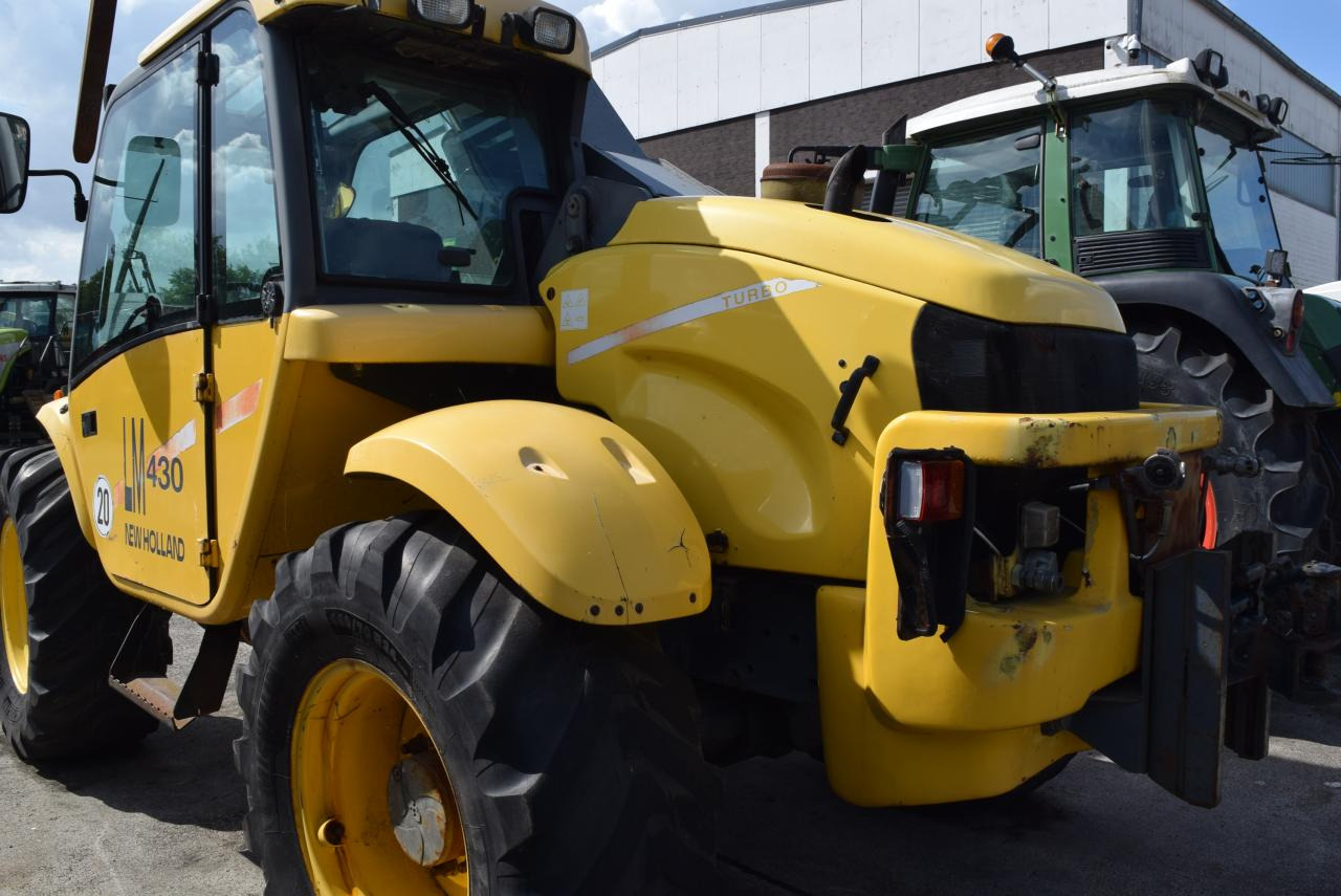 New Holland LM 430 - 텔레스코픽 핸들러 : 사진 4 New Holland LM 430 - 텔레스코픽 핸들러 : 사진 4