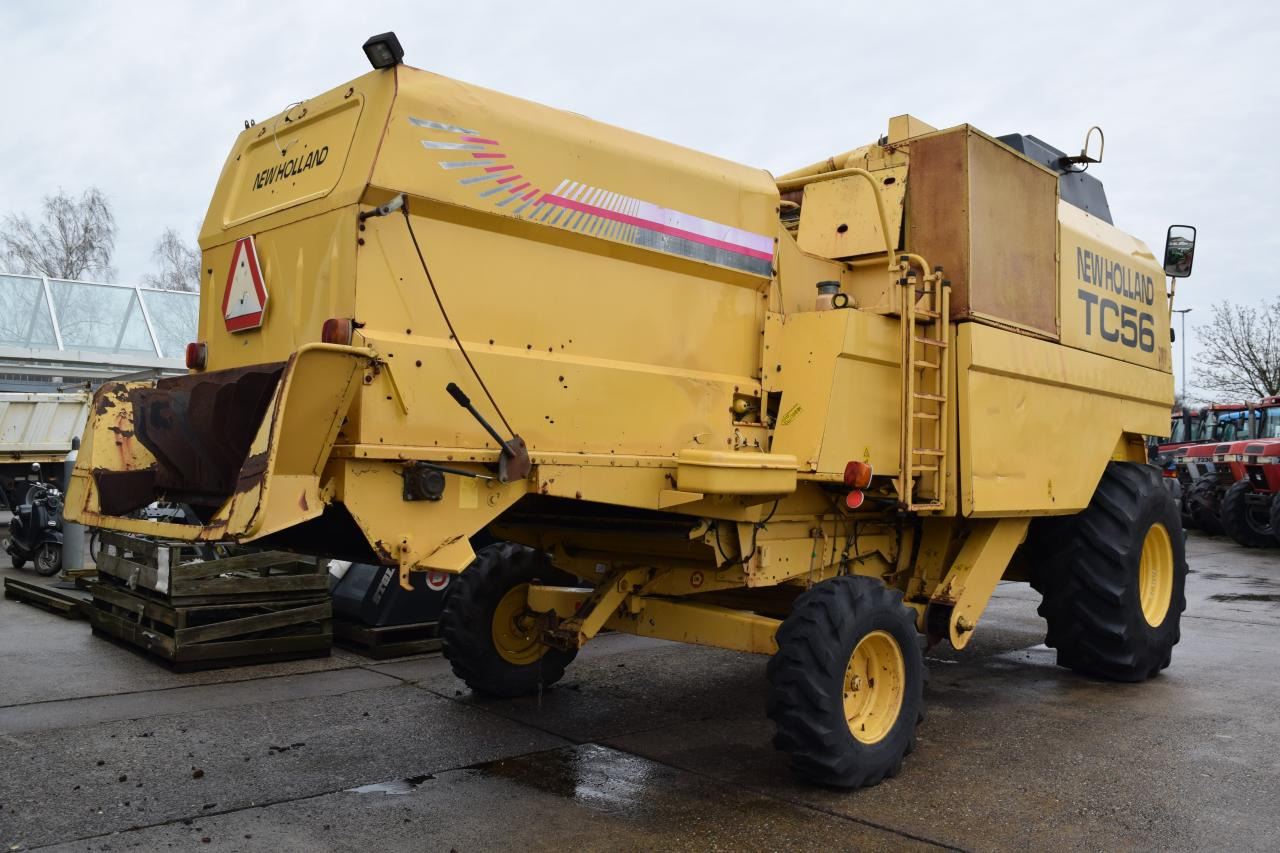 New Holland TC 56 - 목초수확기 : 사진 4 New Holland TC 56 - 목초수확기 : 사진 4
