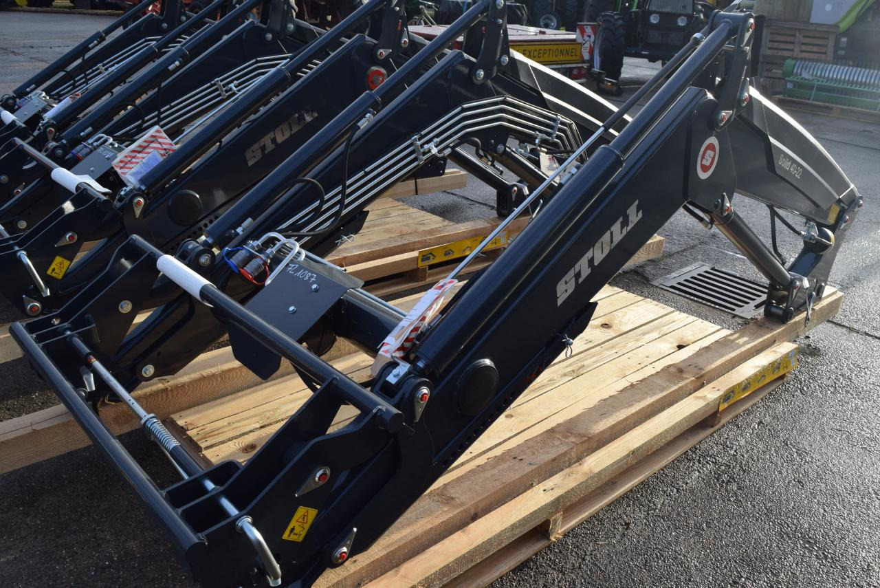 Stoll Solid 40-22 P - 트랙터용 프론트 로더 : 사진 3 Stoll Solid 40-22 P - 트랙터용 프론트 로더 : 사진 3