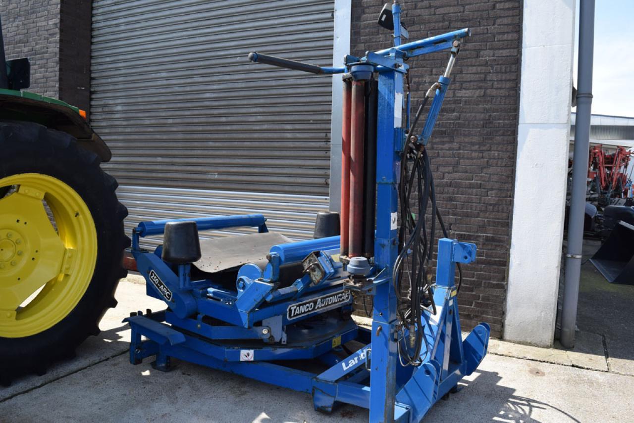 Tanco Autowrap 250 ARC - 원형 베일러 : 사진 1 Tanco Autowrap 250 ARC - 원형 베일러 : 사진 1