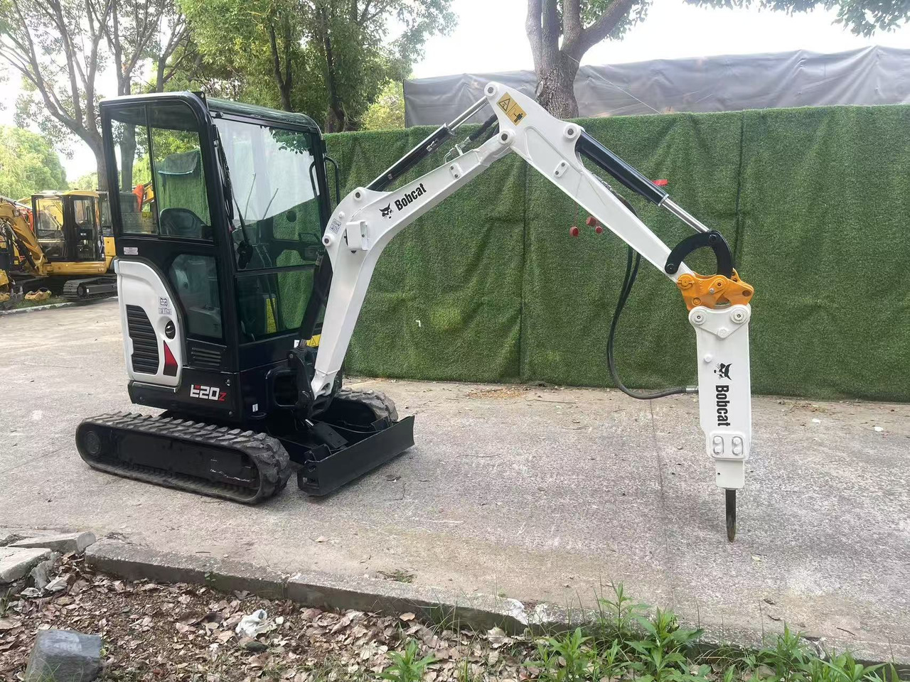 BOBCAT E20Z - 미니 굴삭기 : 사진 4 BOBCAT E20Z - 미니 굴삭기 : 사진 4