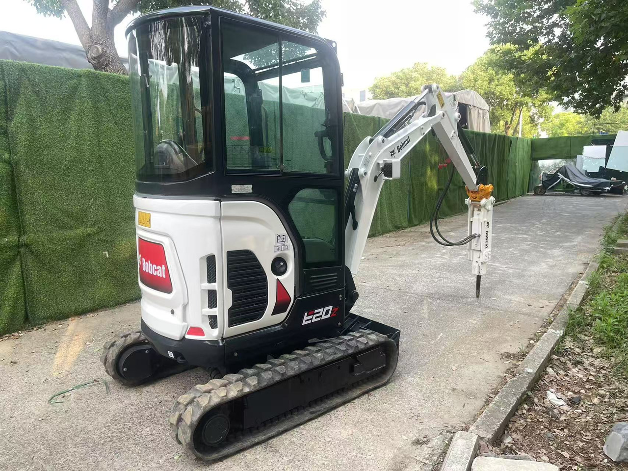 Bobcat E20Z - 미니 굴삭기 : 사진 4 Bobcat E20Z - 미니 굴삭기 : 사진 4