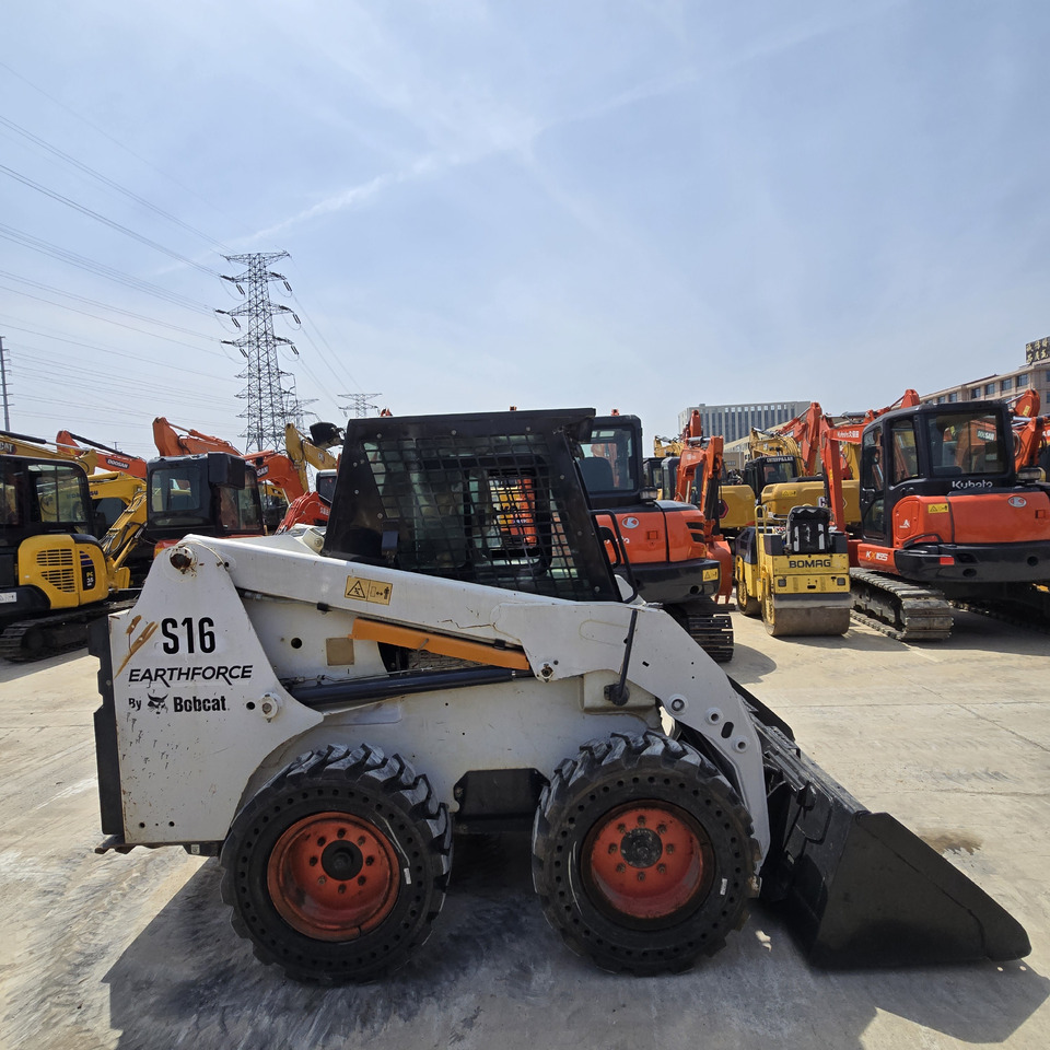 Bobcat S16 - 스키드 스티어 로더 : 사진 5 Bobcat S16 - 스키드 스티어 로더 : 사진 5