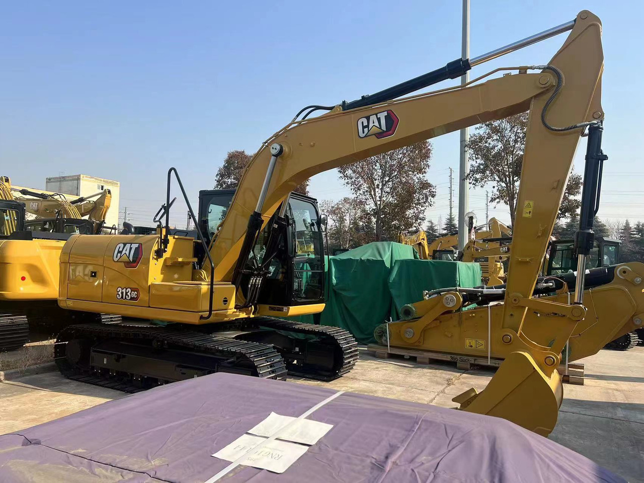 CATERPILLAR 313GC - 크롤러 굴삭기 : 사진 3 CATERPILLAR 313GC - 크롤러 굴삭기 : 사진 3