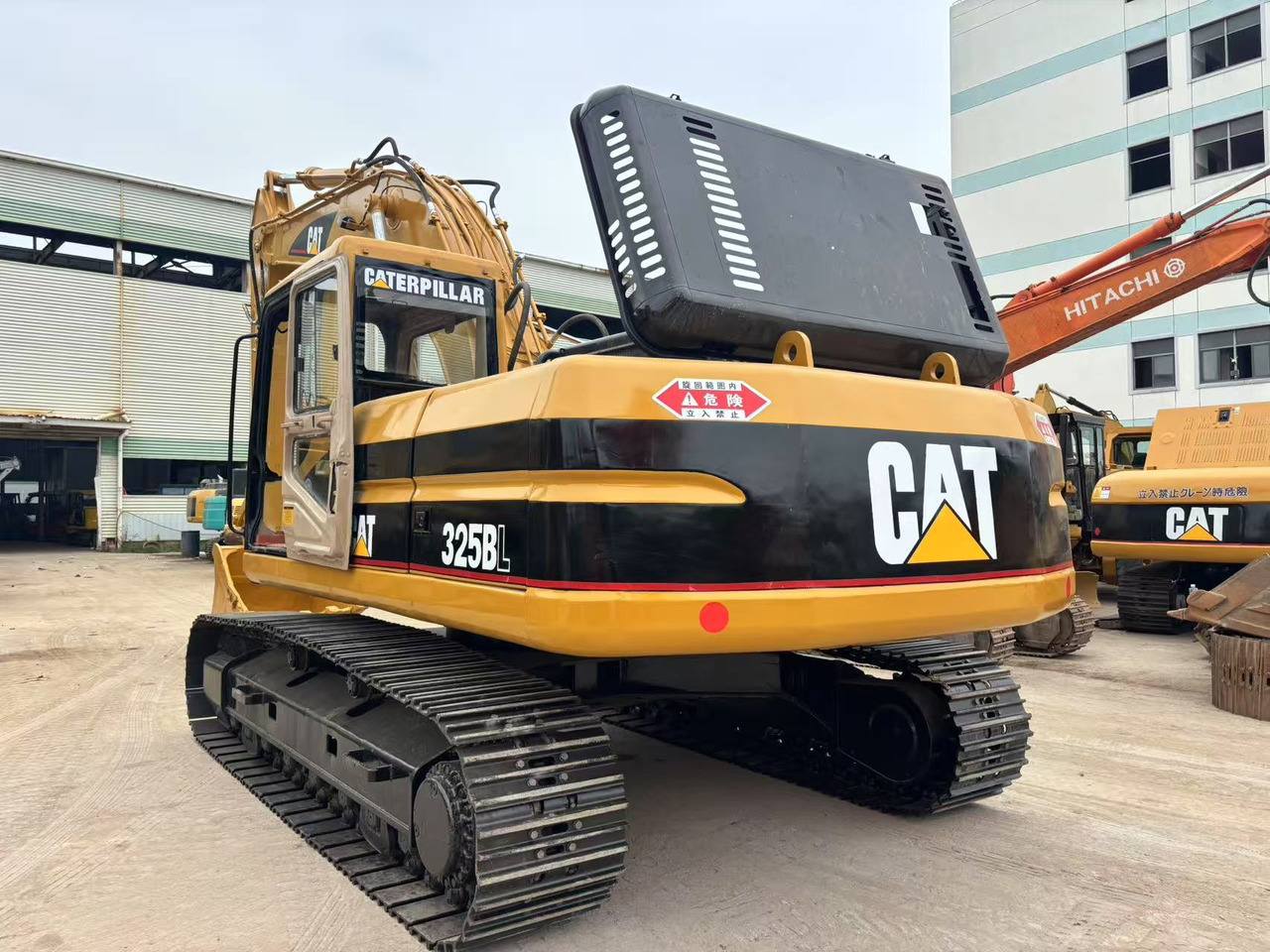 CATERPILLAR 325B - 크롤러 굴삭기 : 사진 3 CATERPILLAR 325B - 크롤러 굴삭기 : 사진 3