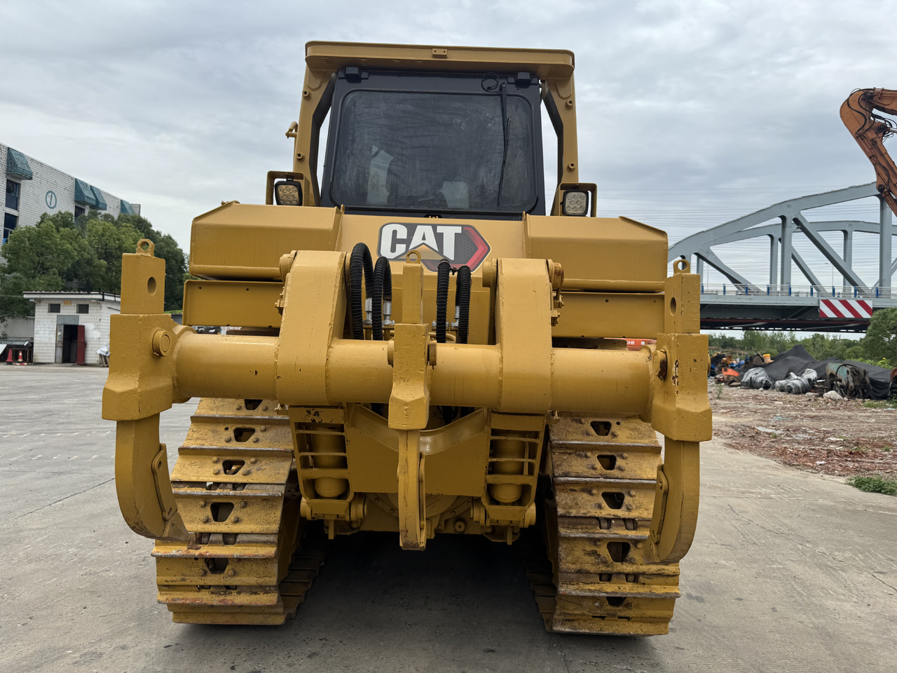 CATERPILLAR D6R - 불도저 : 사진 5 CATERPILLAR D6R - 불도저 : 사진 5