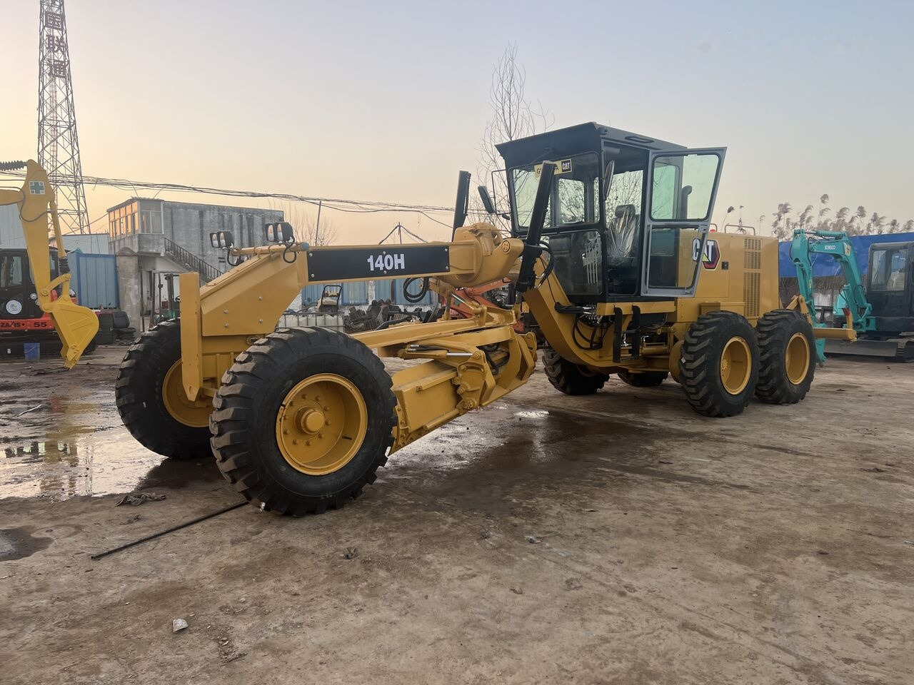 Caterpillar 140H - 그레이더 : 사진 4 Caterpillar 140H - 그레이더 : 사진 4
