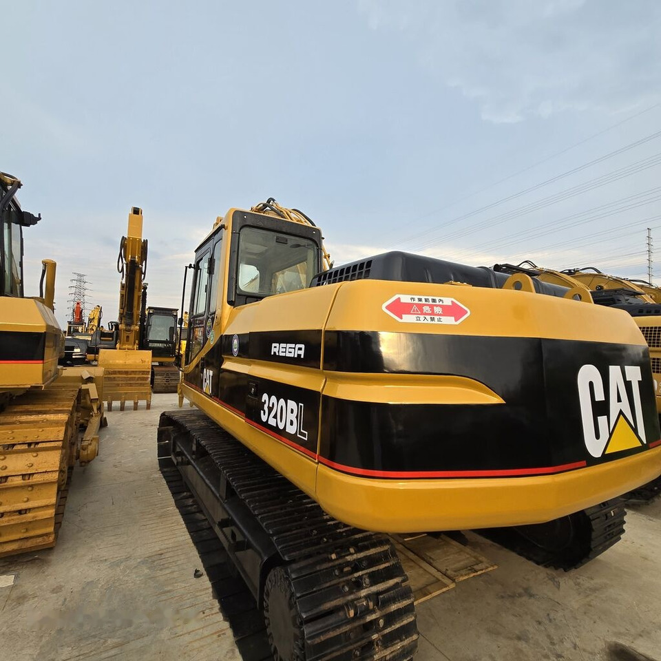 Caterpillar 320BL - 크롤러 굴삭기 : 사진 3 Caterpillar 320BL - 크롤러 굴삭기 : 사진 3
