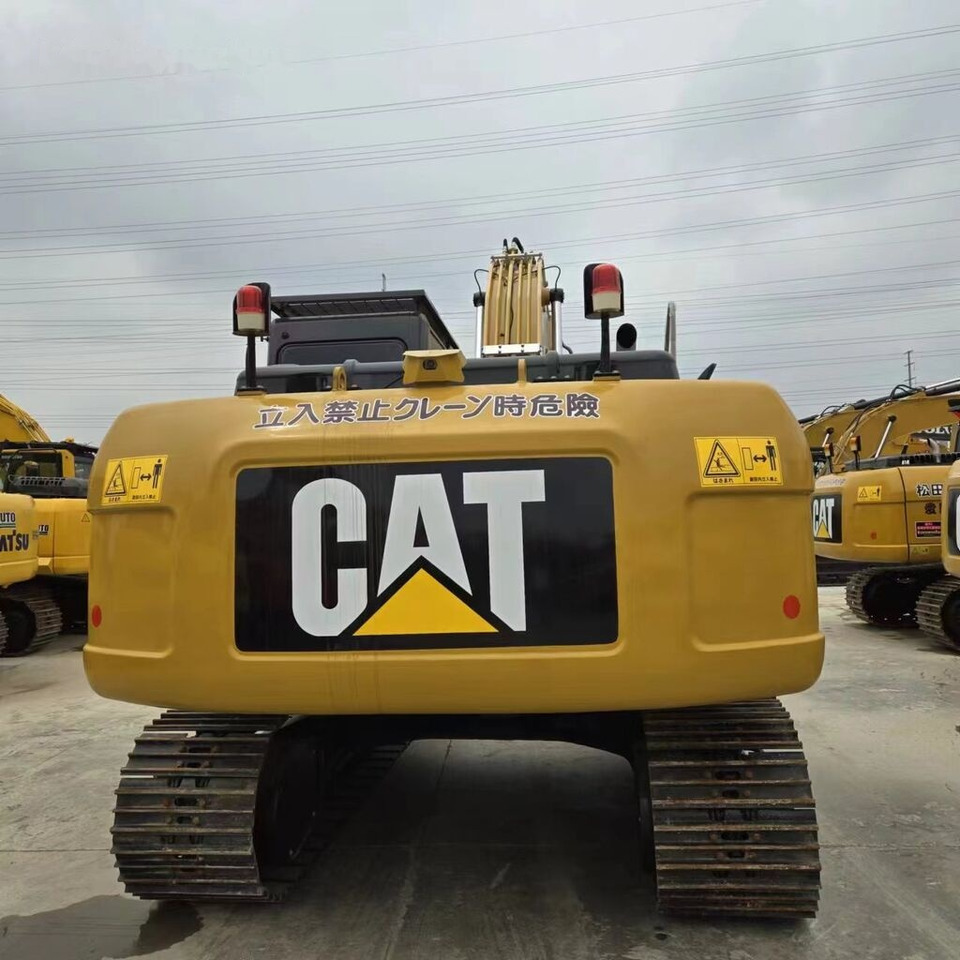 Caterpillar 320D2L - 크롤러 굴삭기 : 사진 5 Caterpillar 320D2L - 크롤러 굴삭기 : 사진 5