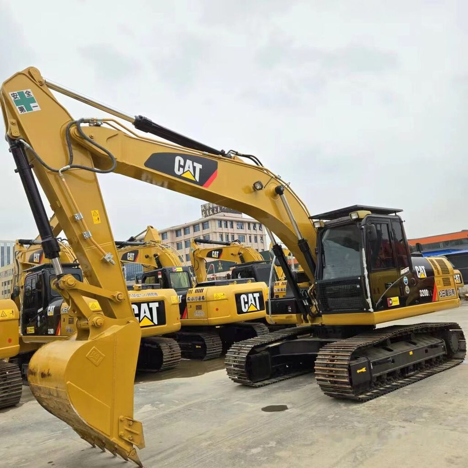 Caterpillar 320D2L - 크롤러 굴삭기 : 사진 3 Caterpillar 320D2L - 크롤러 굴삭기 : 사진 3