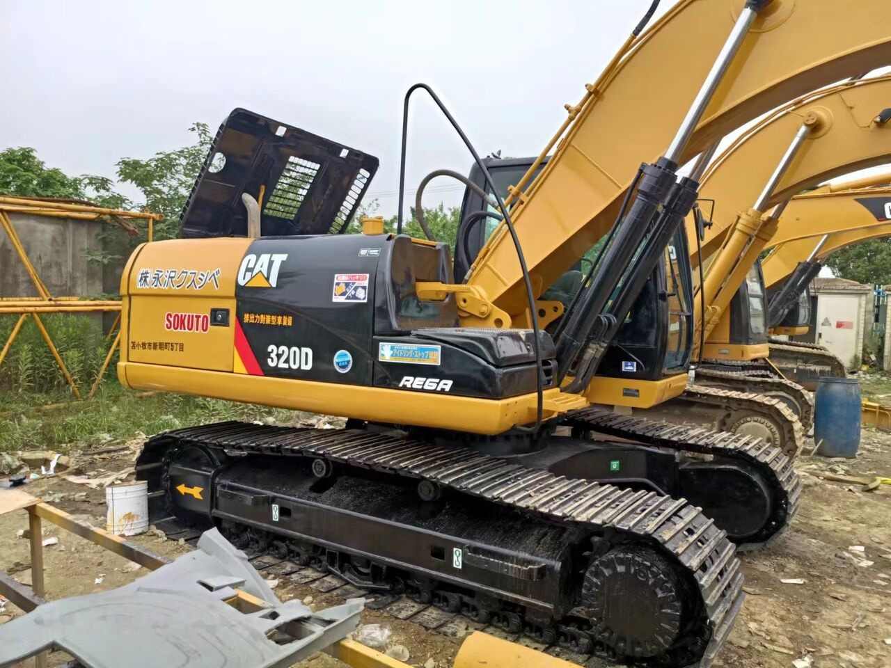 Caterpillar 320D - 크롤러 굴삭기 : 사진 5 Caterpillar 320D - 크롤러 굴삭기 : 사진 5