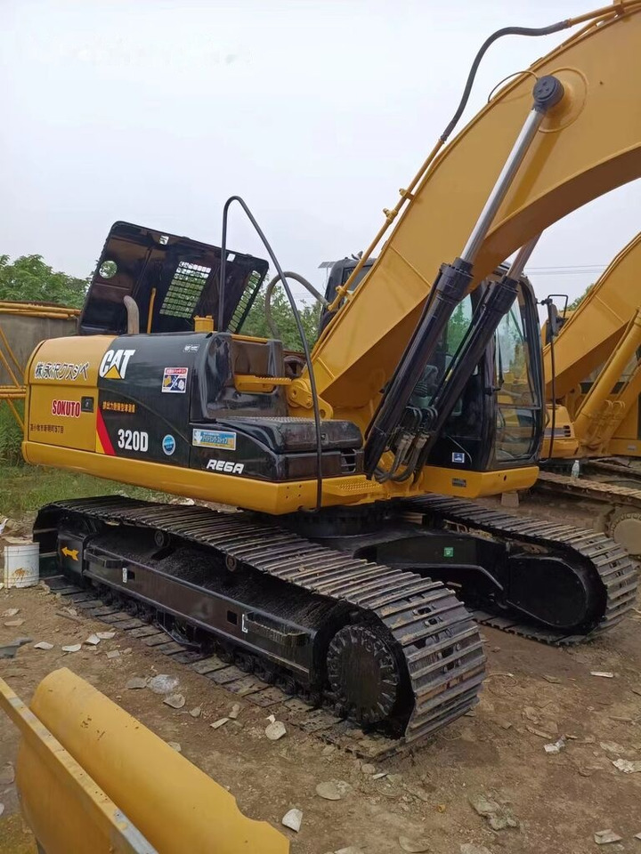 Caterpillar 320D - 크롤러 굴삭기 : 사진 4 Caterpillar 320D - 크롤러 굴삭기 : 사진 4