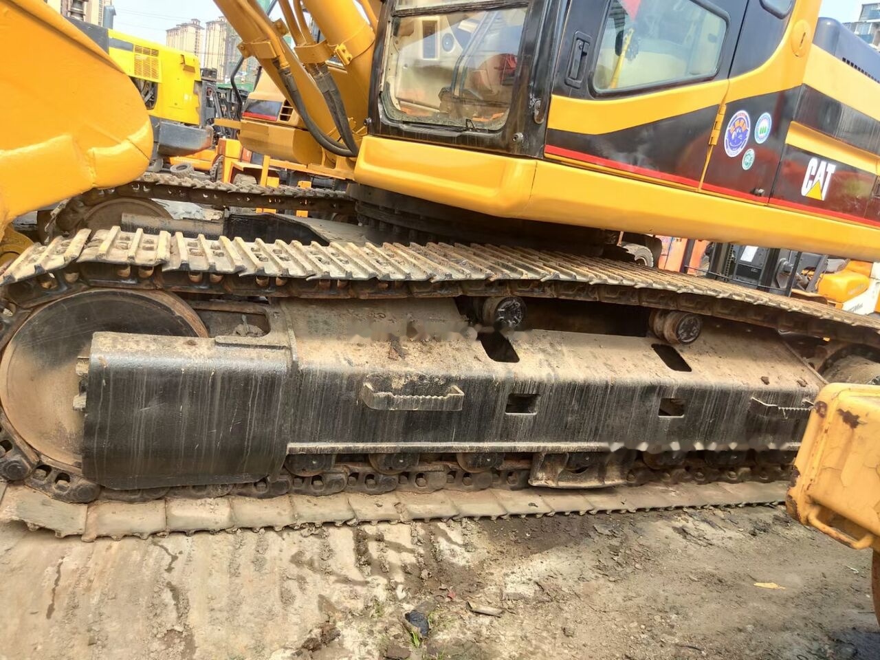 Caterpillar 330BL - 크롤러 굴삭기 : 사진 4 Caterpillar 330BL - 크롤러 굴삭기 : 사진 4