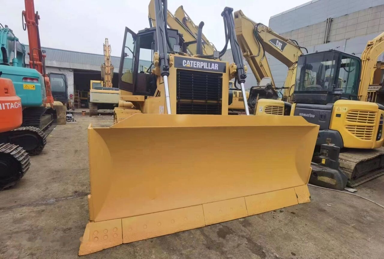 Caterpillar D6G - 불도저 : 사진 2 Caterpillar D6G - 불도저 : 사진 2