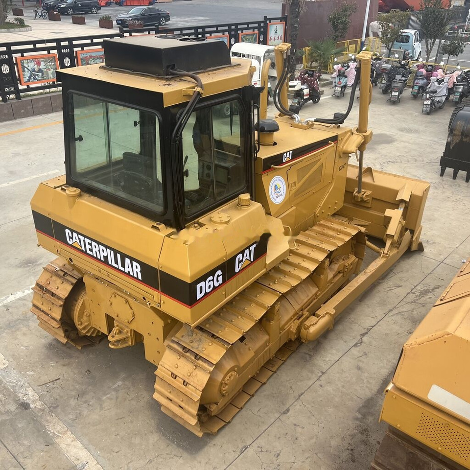 Caterpillar D6G - 불도저 : 사진 1 Caterpillar D6G - 불도저 : 사진 1