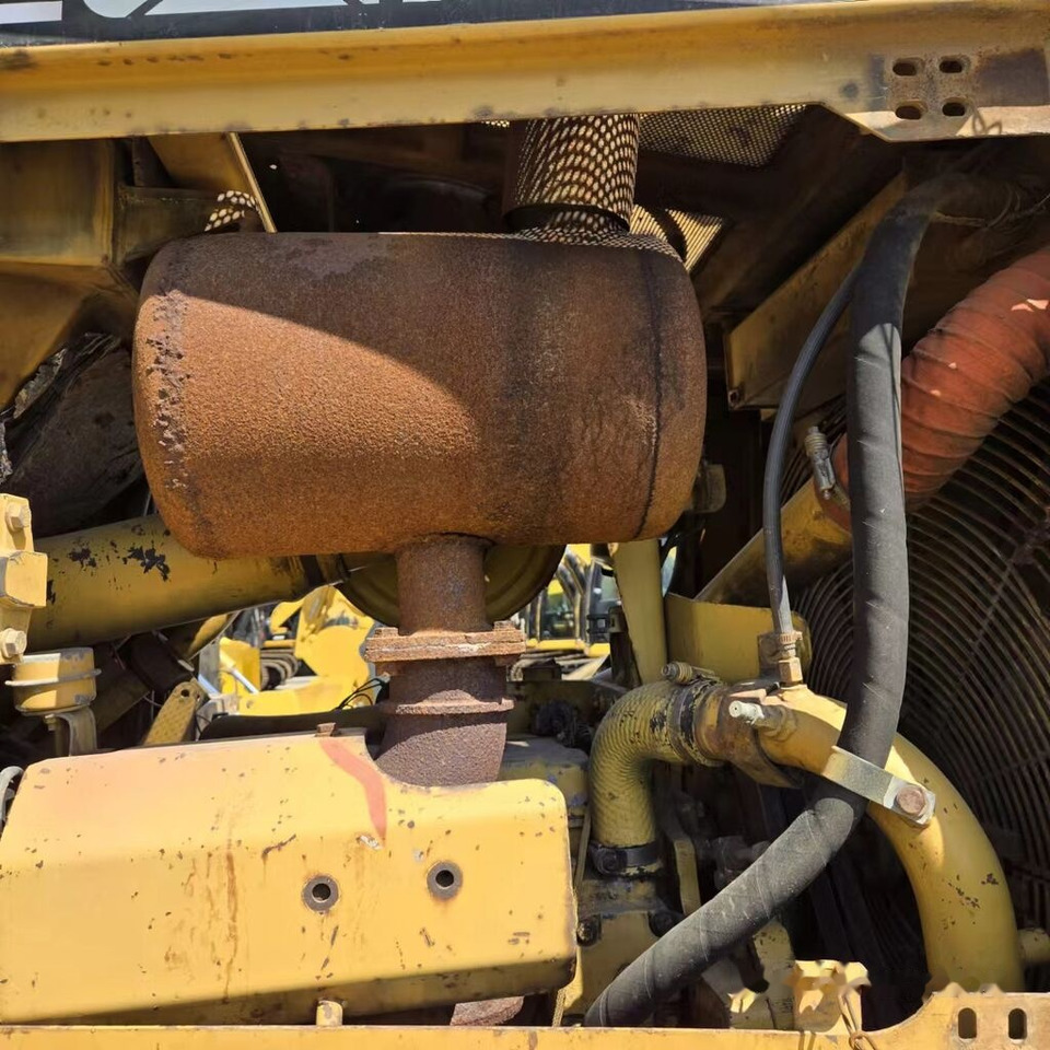 Caterpillar D6R - 불도저 : 사진 2 Caterpillar D6R - 불도저 : 사진 2