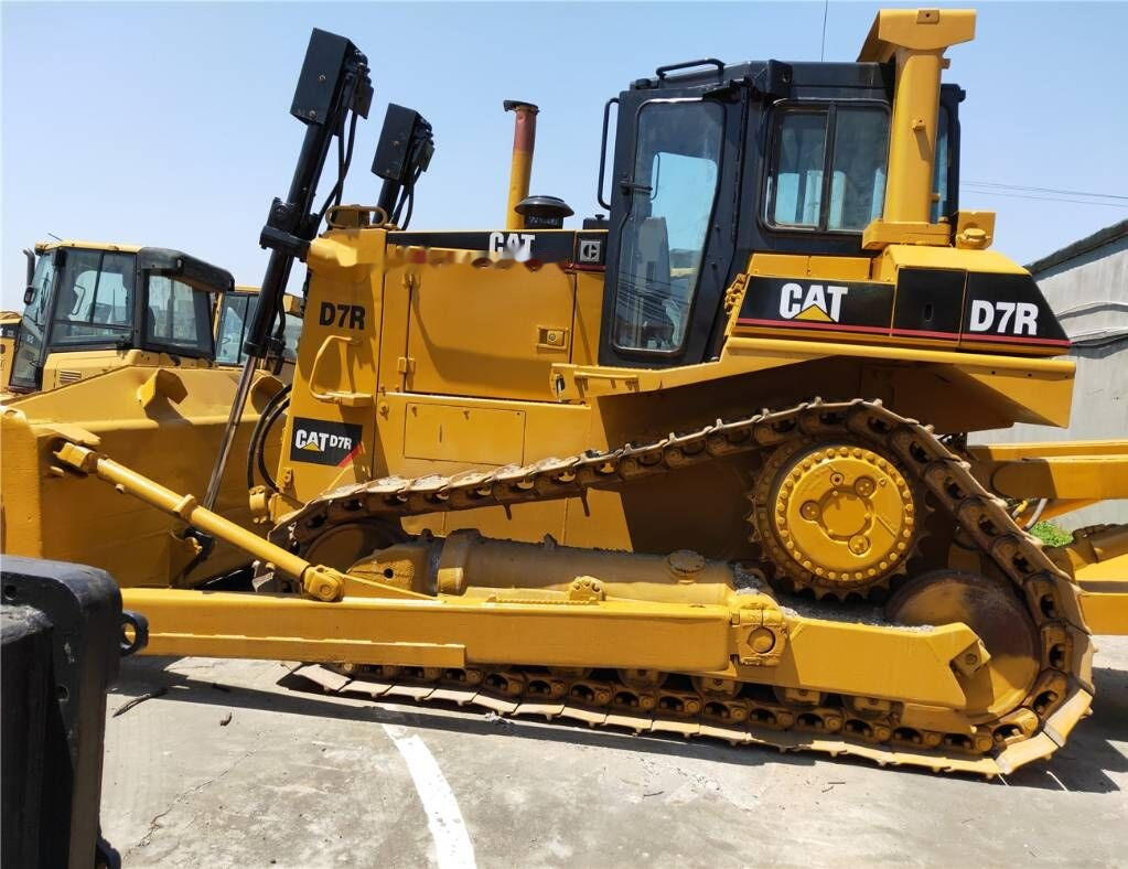 Caterpillar D7R - 불도저 : 사진 2 Caterpillar D7R - 불도저 : 사진 2