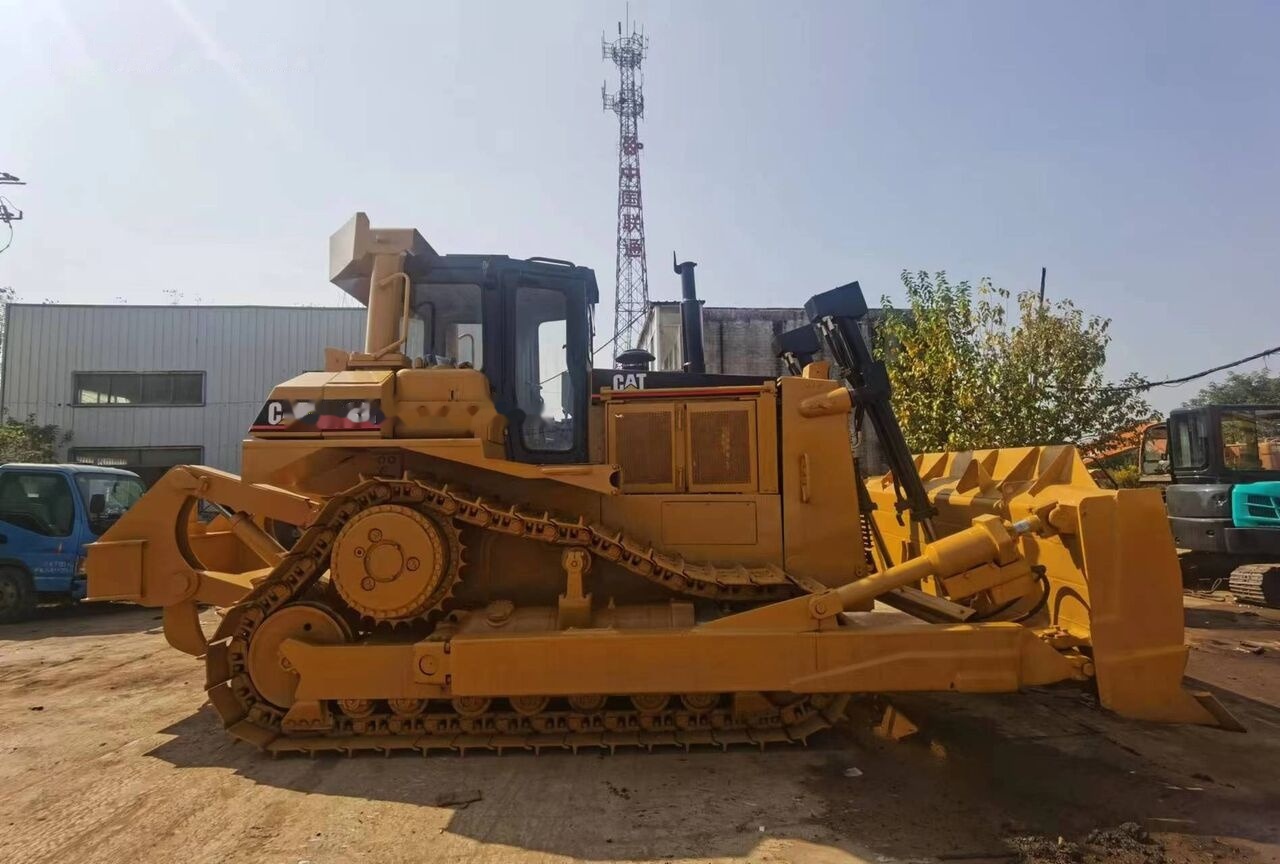 Caterpillar D8R - 불도저 : 사진 1 Caterpillar D8R - 불도저 : 사진 1