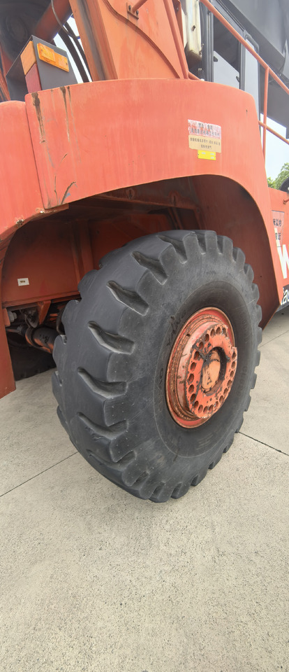 FANTUZZI CS45KM reach stacker - 리치 스태커 : 사진 4 FANTUZZI CS45KM reach stacker - 리치 스태커 : 사진 4