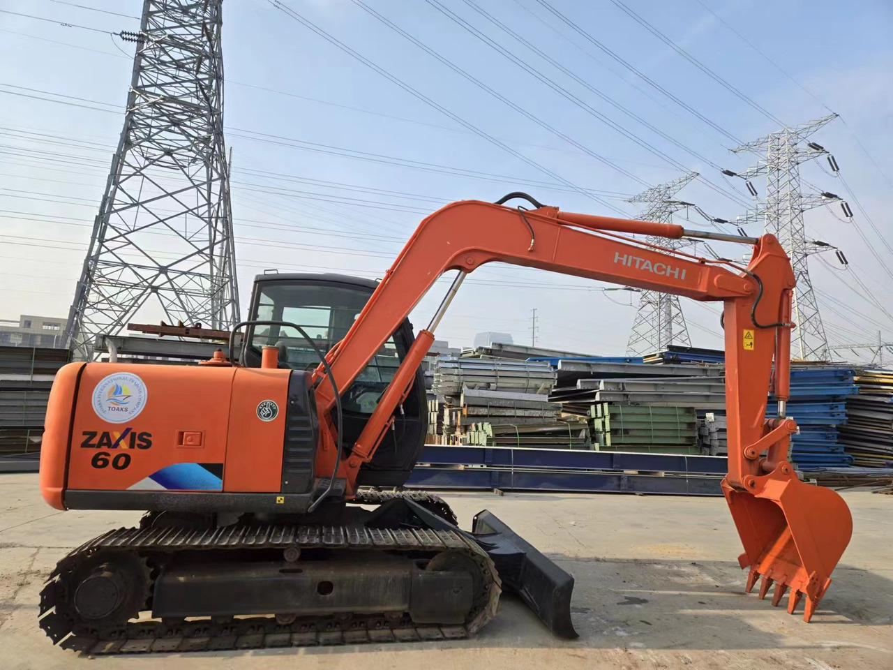 HITACHI ZX60 - 미니 굴삭기 : 사진 1 HITACHI ZX60 - 미니 굴삭기 : 사진 1