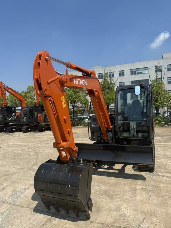 HITACHI ZX60 - 굴착기 : 사진 4 HITACHI ZX60 - 굴착기 : 사진 4