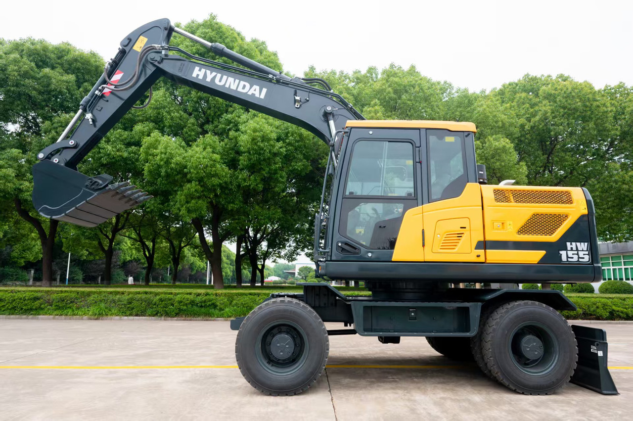 HYUNDAI HW155 - 휠 굴삭기 : 사진 4 HYUNDAI HW155 - 휠 굴삭기 : 사진 4