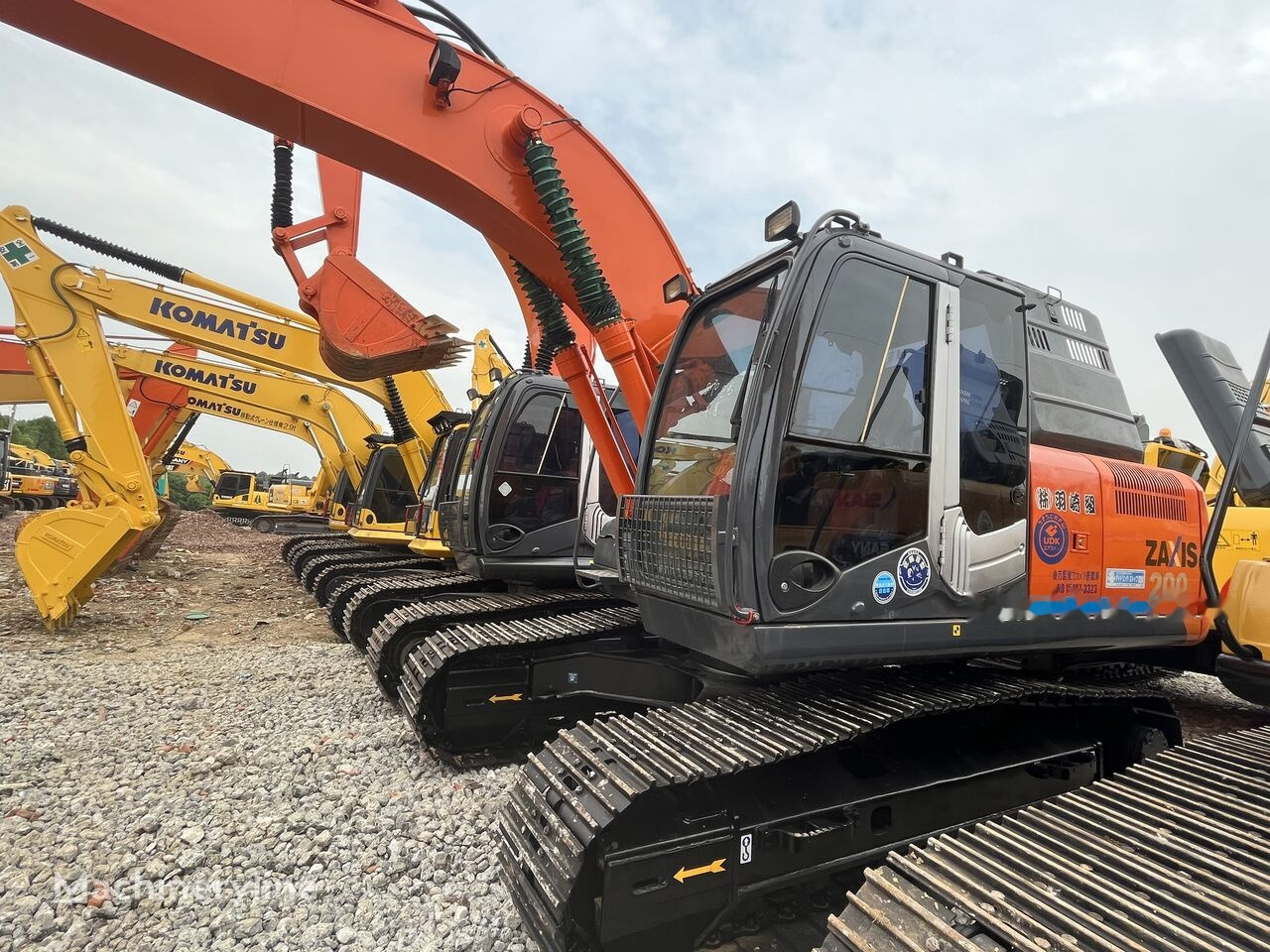 Hitachi ZX200 - 크롤러 굴삭기 : 사진 1 Hitachi ZX200 - 크롤러 굴삭기 : 사진 1