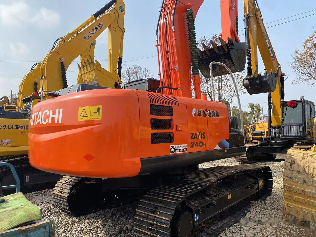 크롤러 굴삭기 Hitachi ZX240H : 사진 11