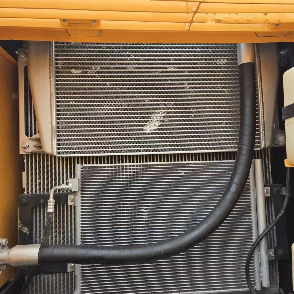 Hyundai R210-9S - 크롤러 굴삭기 : 사진 1 Hyundai R210-9S - 크롤러 굴삭기 : 사진 1